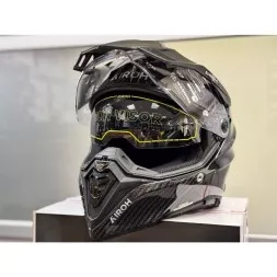 Шлем Airoh Commander 2 Carbon Gloss