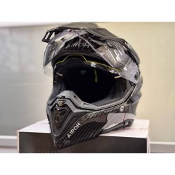 Шлем Airoh Commander 2 Carbon Gloss
