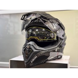 Шлем Airoh Commander 2 Carbon Gloss