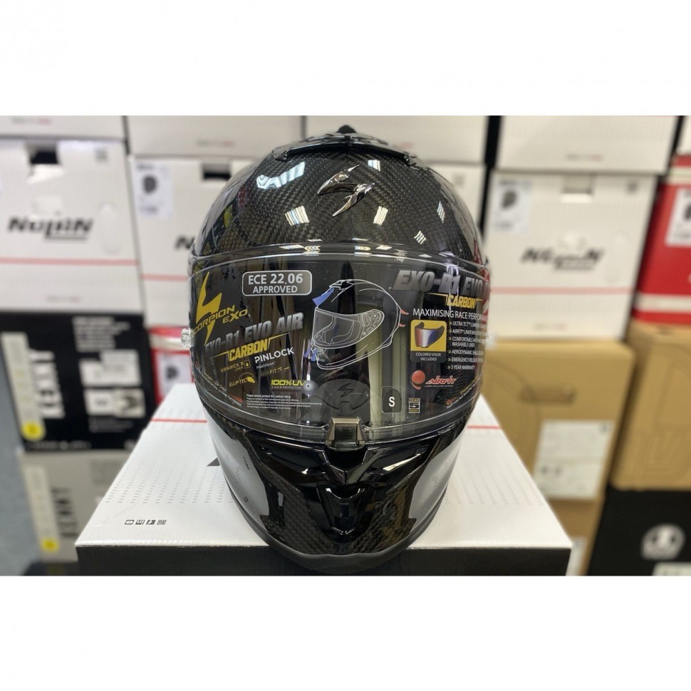Scorpion EXO R1 Evo Carbon Air Solid